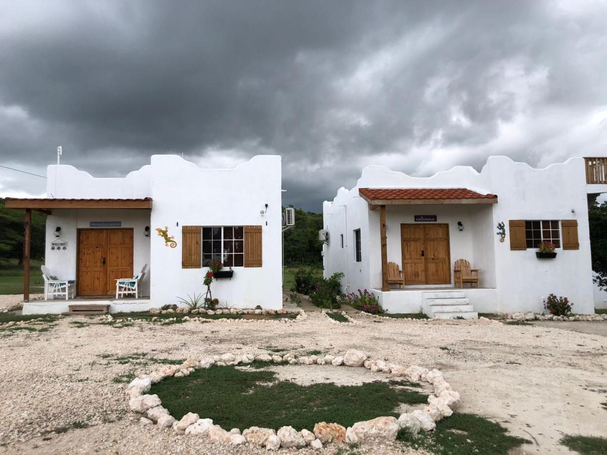 Azteca Villas Treasure Beach Ngoại thất bức ảnh