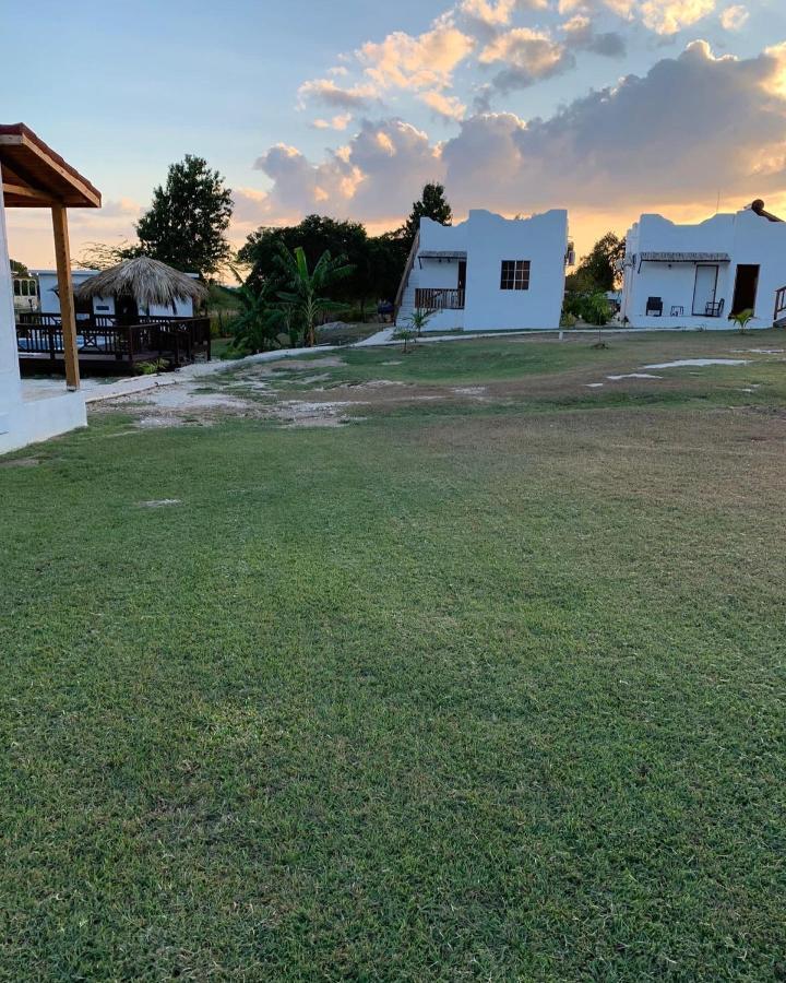 Azteca Villas Treasure Beach Ngoại thất bức ảnh